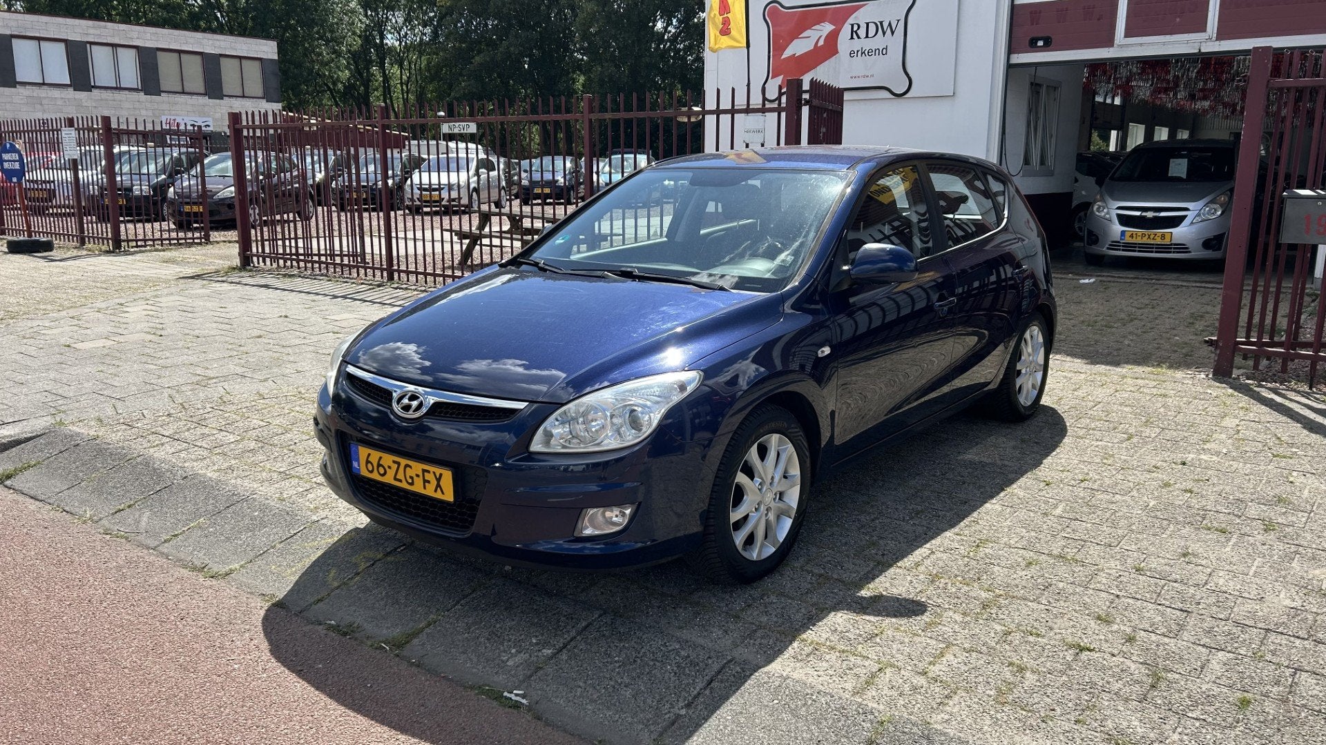 Hyundai I30 1.6i CVVT 126pk blue, Auto's, Voorwielaandrijving, Gebruikt, 4 cilinders, Blauw