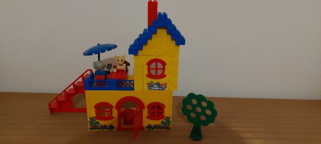 Fabuland Cathy Cat's & Morty Mouse's Cottage - Lego 341, Overige thema's, Lego, Ophalen of Verzenden, Zo goed als nieuw