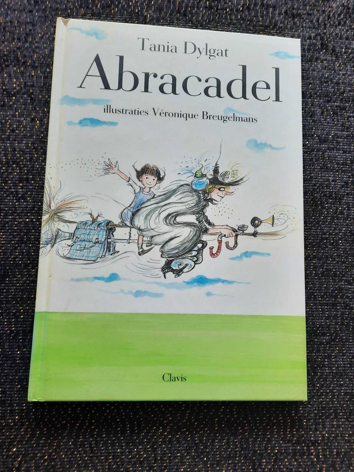 Abracadel - Tania Dylgat - Hardcover - Zo goed als nieuw, Ophalen of Verzenden, Zo goed als nieuw, Tania Dylgat