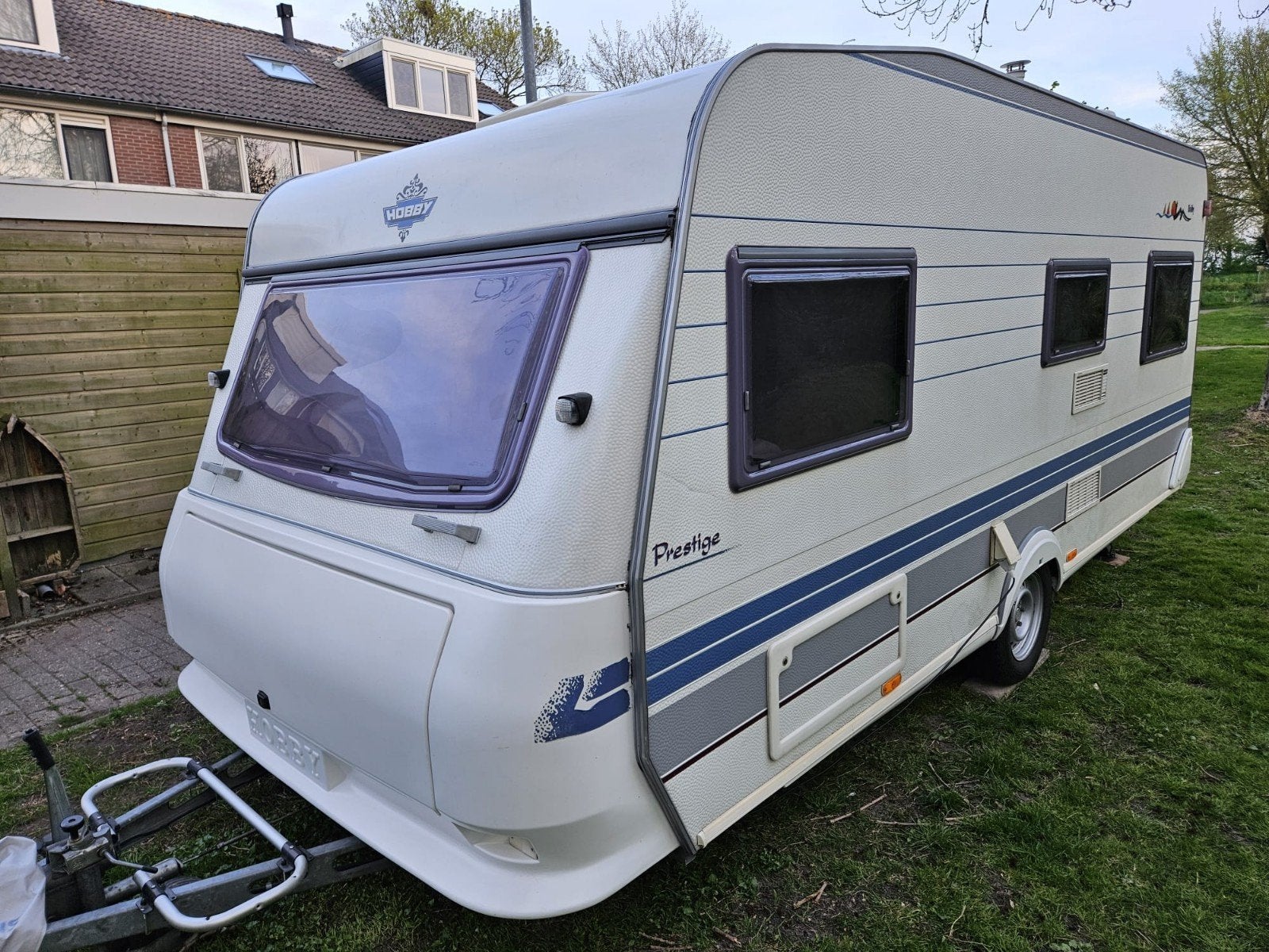 Caravan Hobby Prestige 495UF met mover, Vast bed, Rondzit, Hobby, Mover