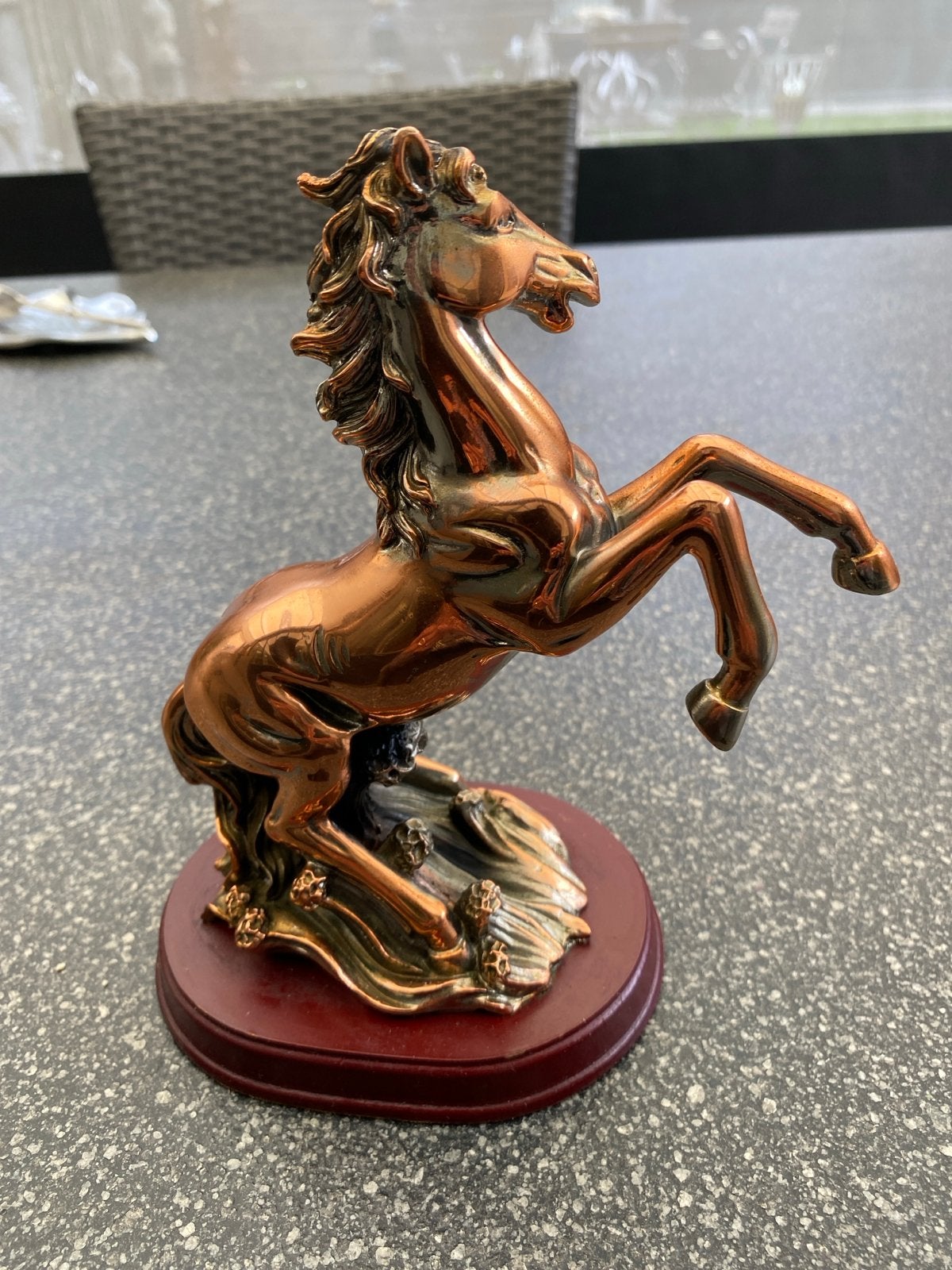 Bronzen paard op sokkel - Decoratief beeld, Antiek en Kunst, Ophalen of Verzenden, Zoogdier, 20 - 50 cm, Op sokkel