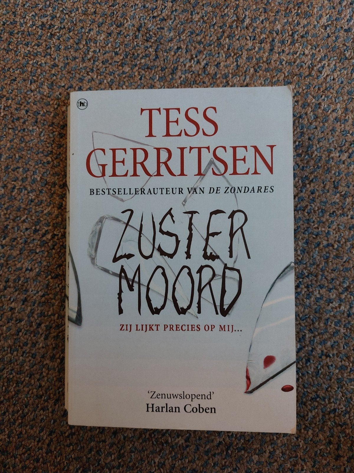 Tess Gerritsen - Zuster Moord, Ophalen of Verzenden, Gelezen, Tess Gerritsen, Wereld overig