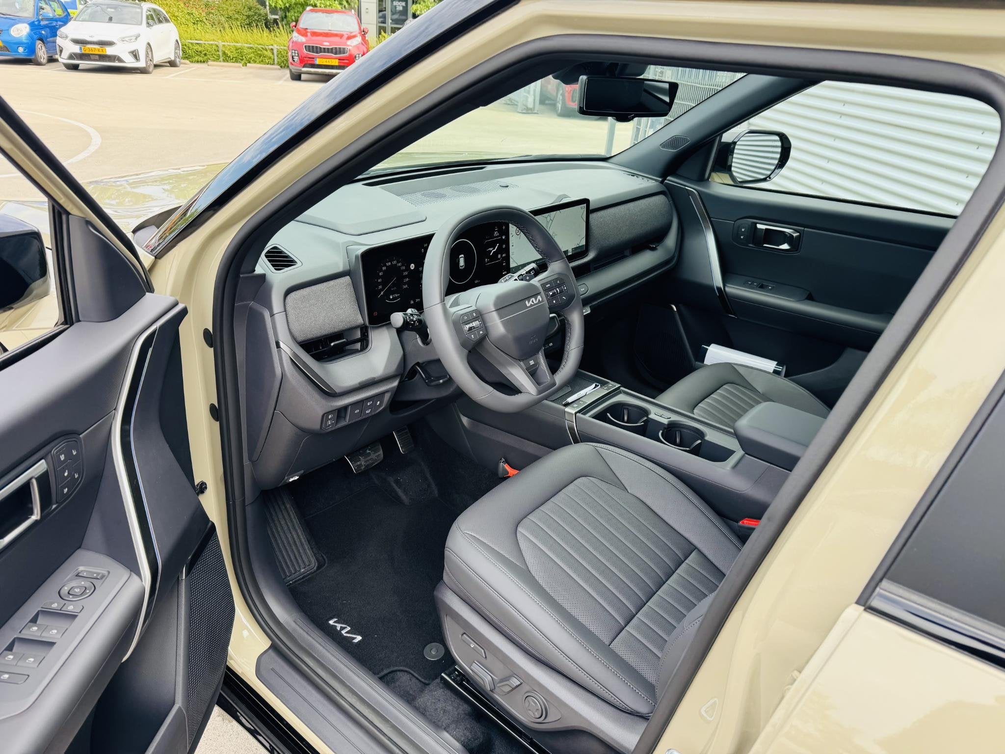 Kia Seltos 1.6 GDi Hybrid X-Line Demo-auto | KM stand kan ie, Auto's, Bruin, Bedrijf, Nieuw, Hybride Elektrisch/Benzine