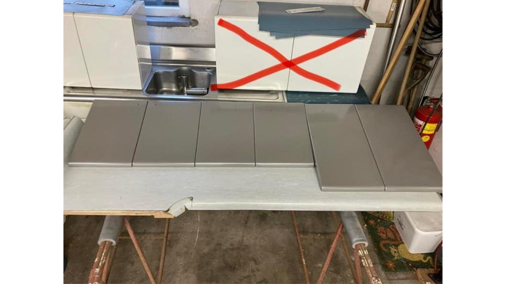 Diverse originele American Kitchen deurtjes en planken, Ophalen, Minder dan 50 cm, Gebruikt, Wit