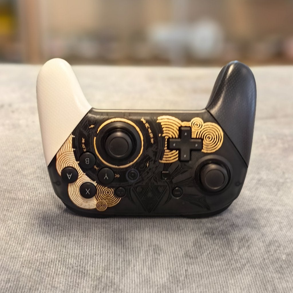 Nintendo Switch Pro Controller Breath of Zelda, Sony, Zo goed als nieuw, Support@sony.com, 1-7-1 Konan, Minato-ku
Tokyo 108-0075
Japan