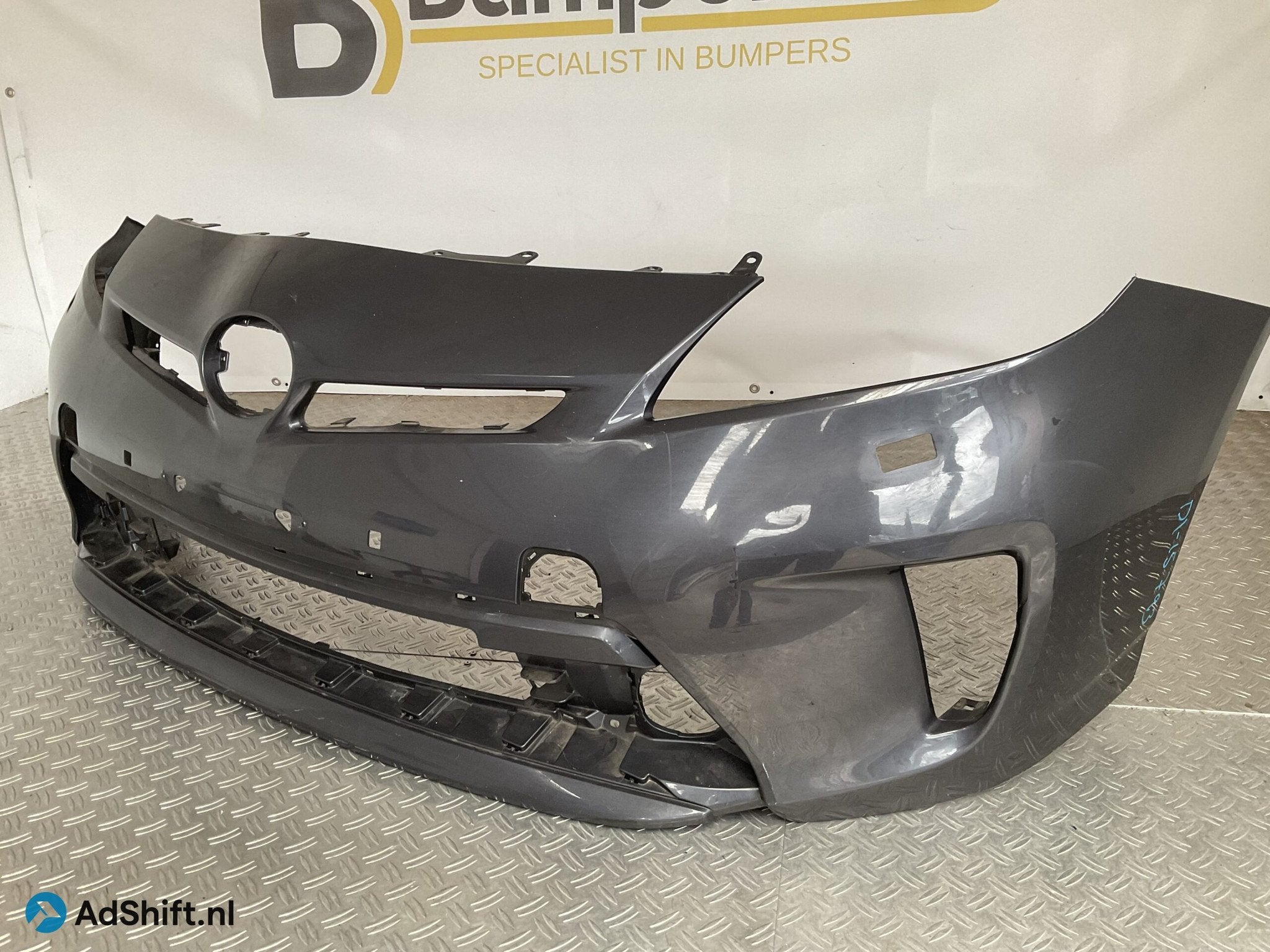 Bumper Toyota Prius Facelift 12-16 52119-47460 Voorbumper D1, Auto-onderdelen, Bumper