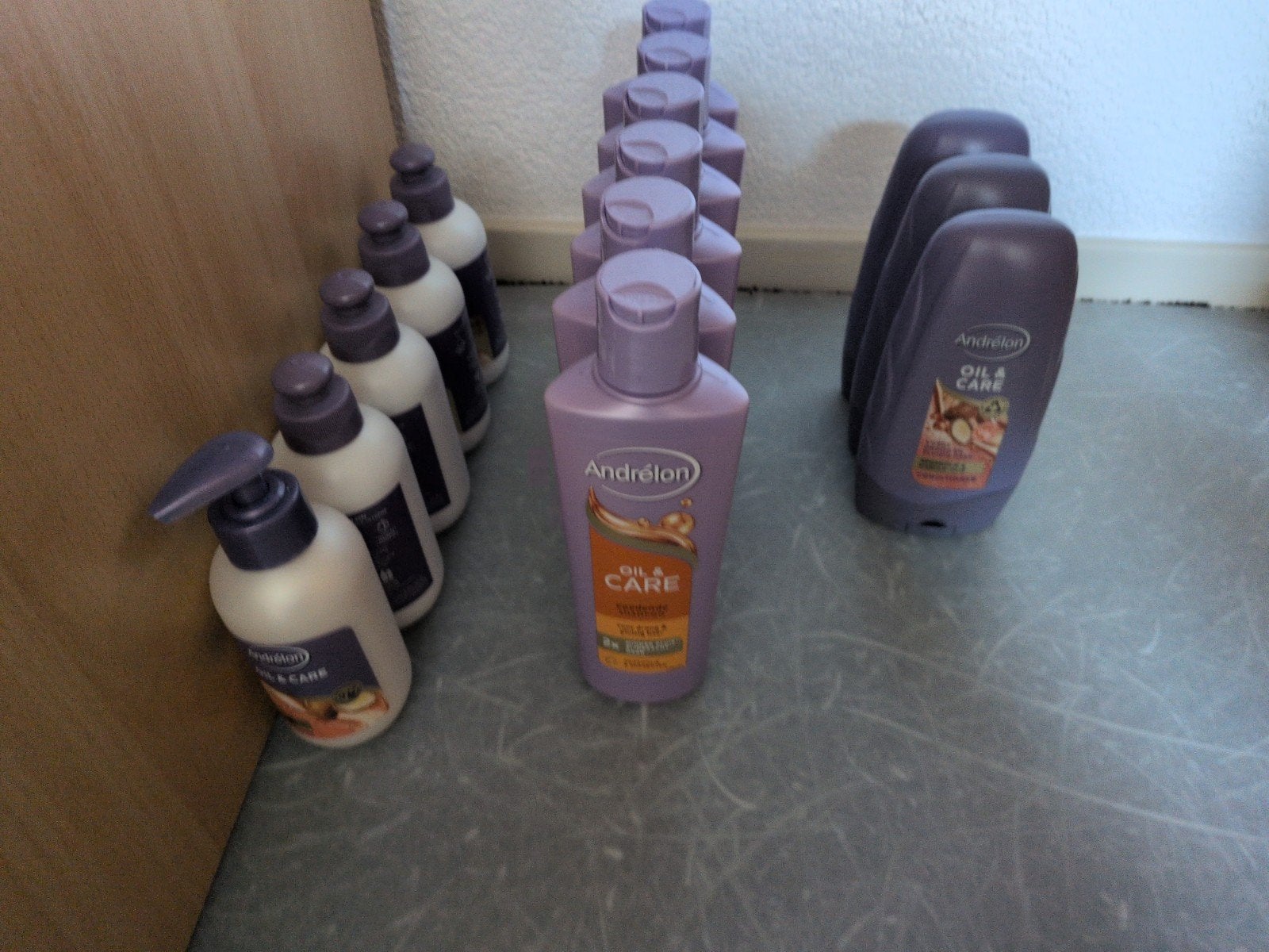 Andrelon oil and care, Ophalen of Verzenden, Nieuw, Shampoo of Conditioner