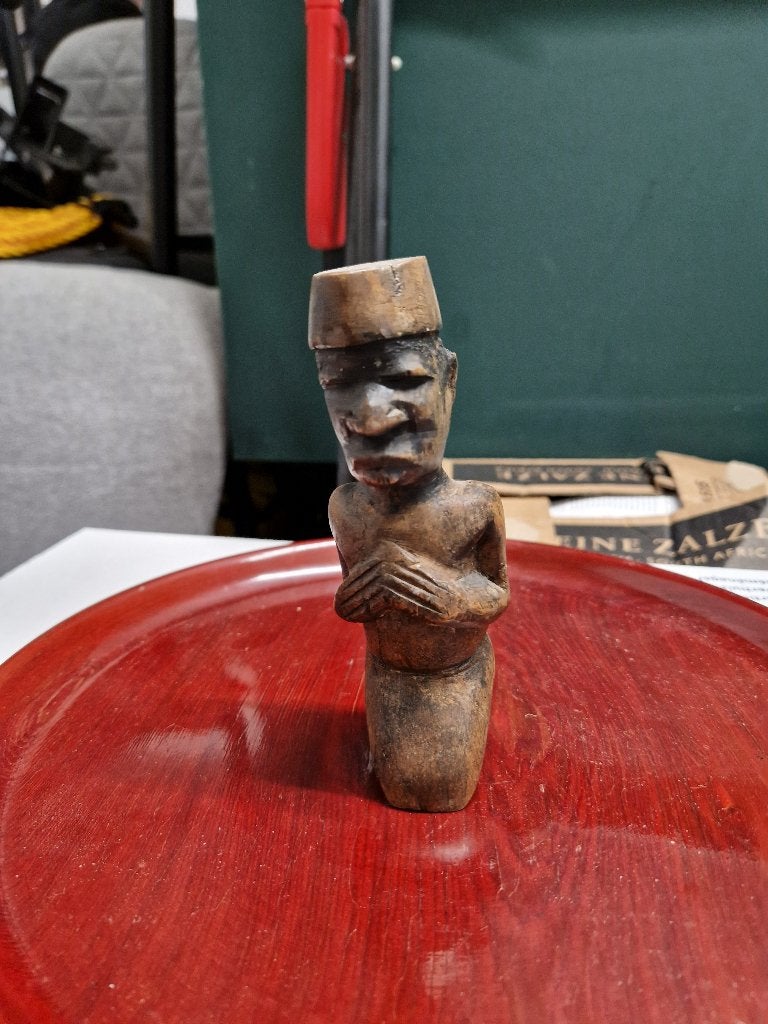 houten beeldje indonesie, Ophalen, Gebruikt, Mens