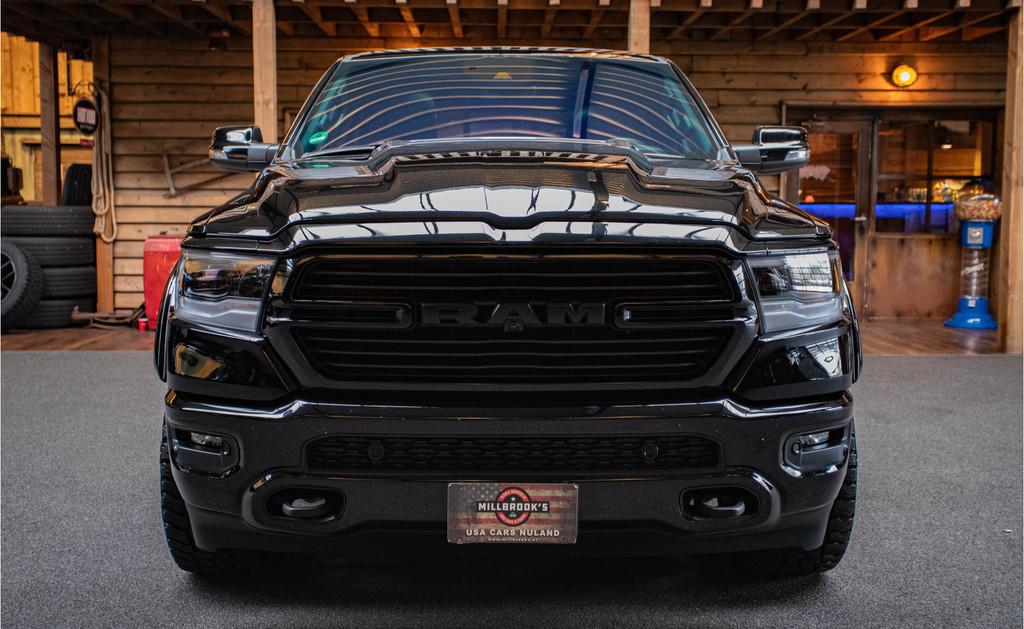 Dodge Ram 1500 5.7 V8 Laramie Night LPG, Widebody, H/K, 360,, Automaat, Gebruikt, 5654 cc, 402 pk