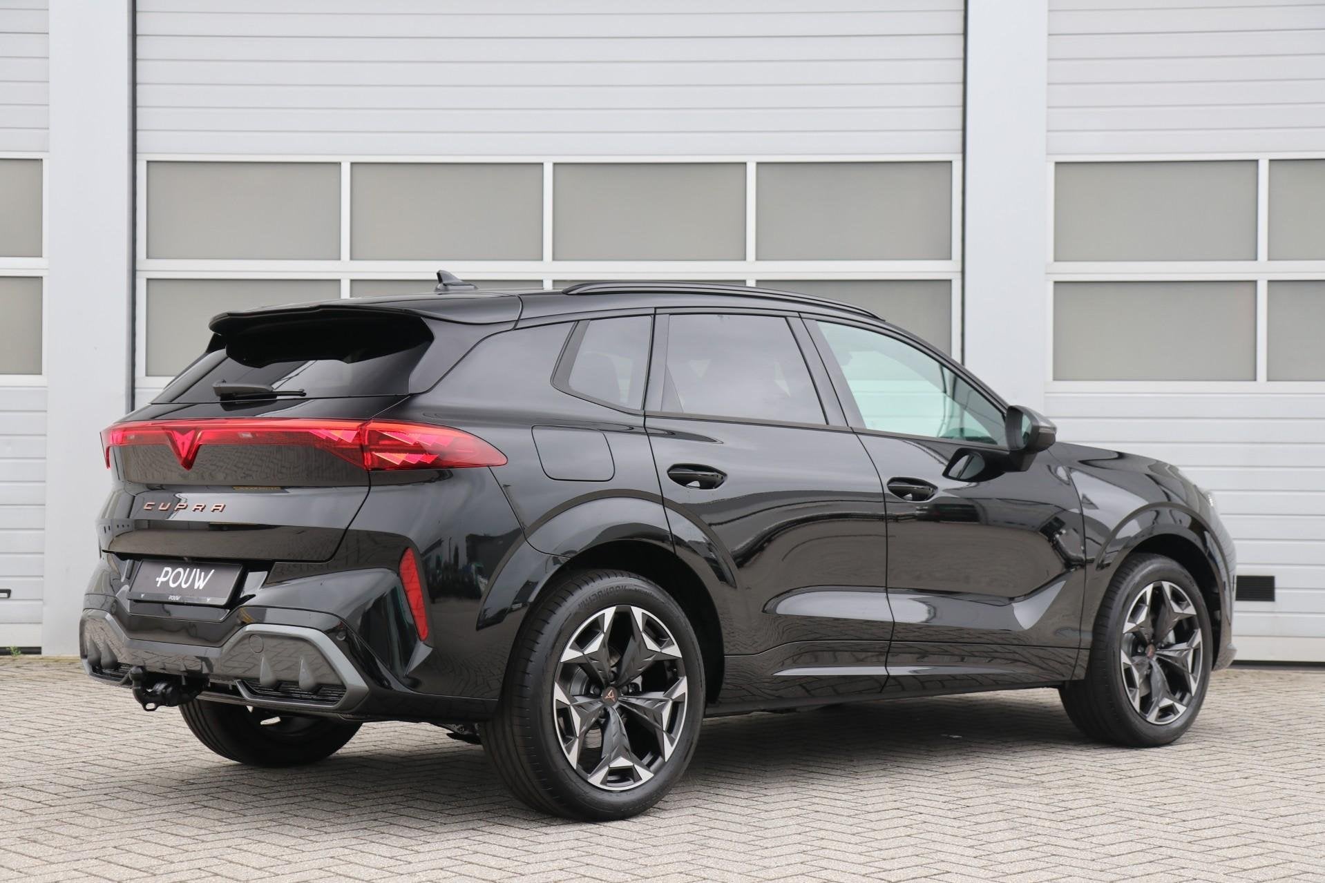 CUPRA Terramar 1.5 TSI e-Hybrid 204pk | Panoramadak | Trekha, Auto's, 12 maanden, Stof, 4 cilinders, 150 min