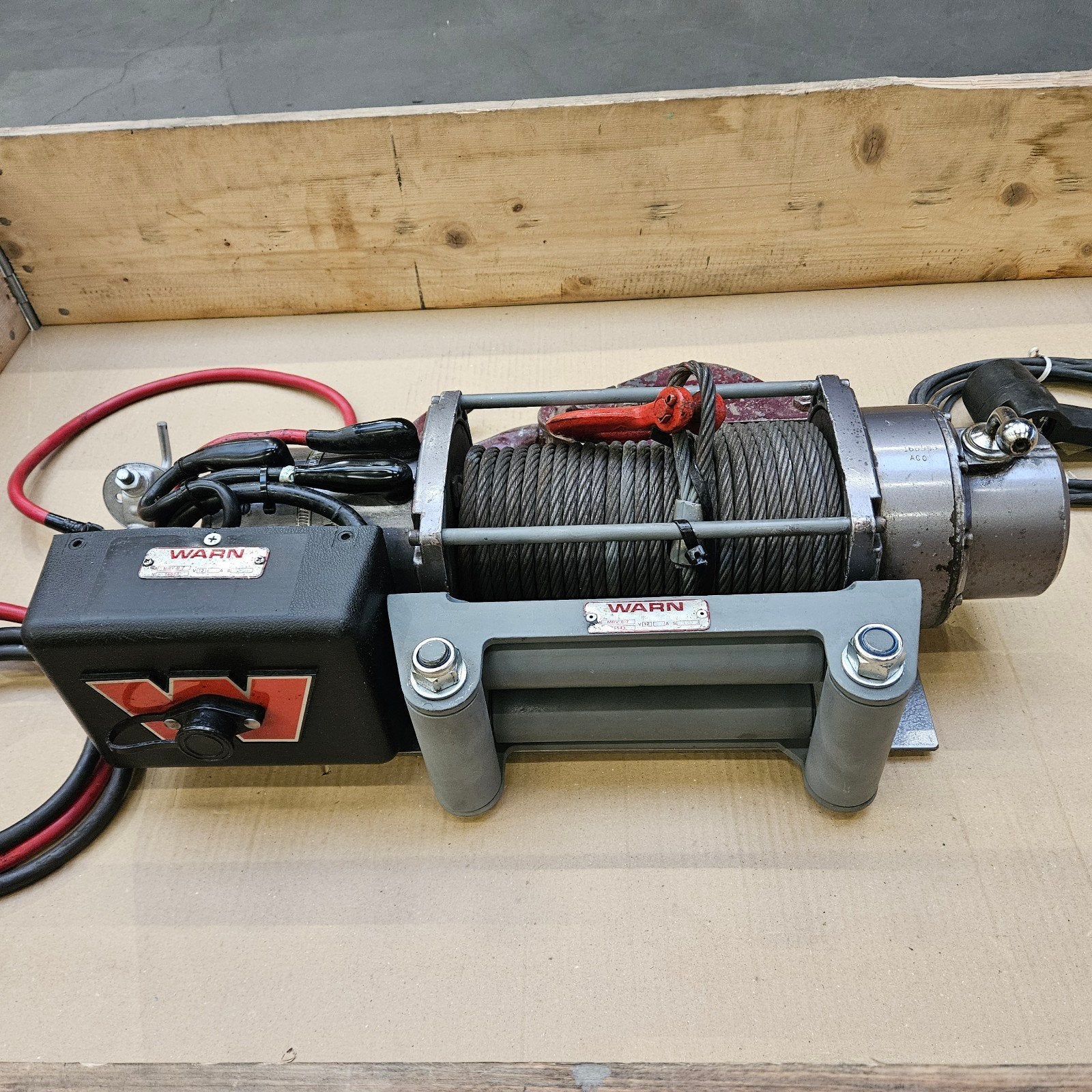 WARN elektrische lier 3600kg, Ophalen, Elektrisch