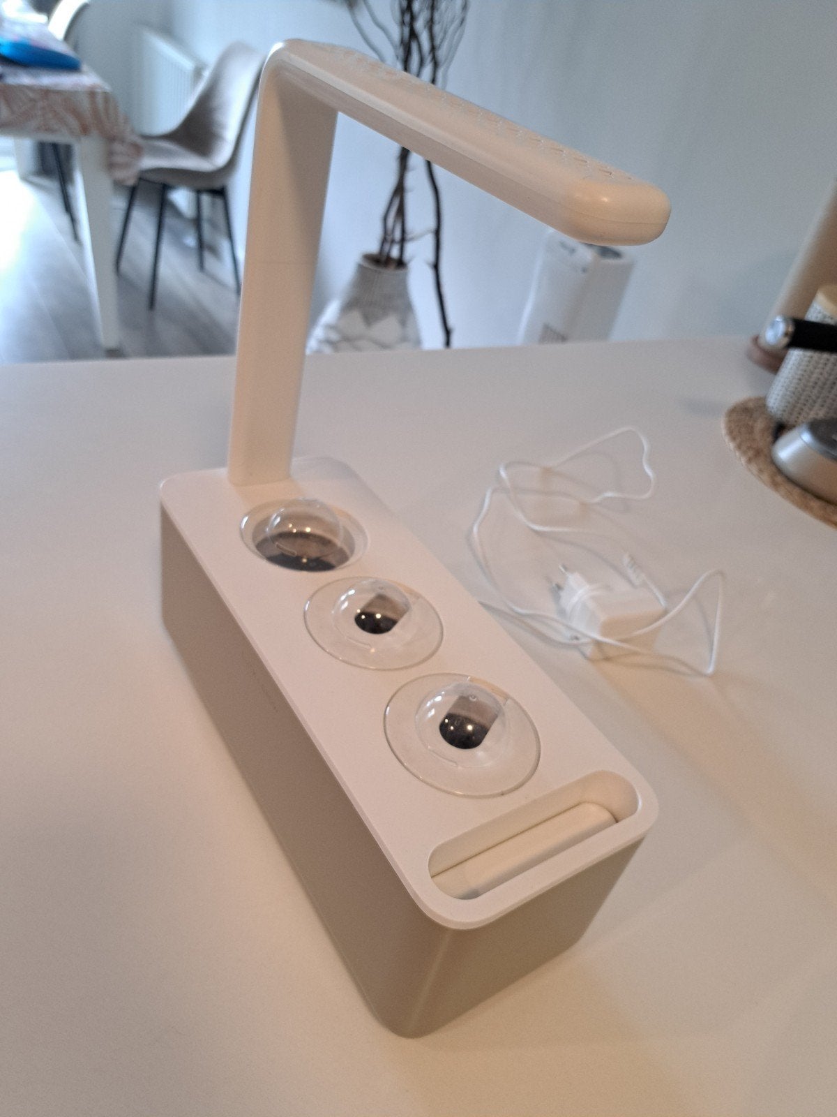 Click & Grow Smart Garden 3 - Slimme Binnen Tuin, Tuin en Terras, Kweekspullen, Ophalen, Zo goed als nieuw, Kweekbak