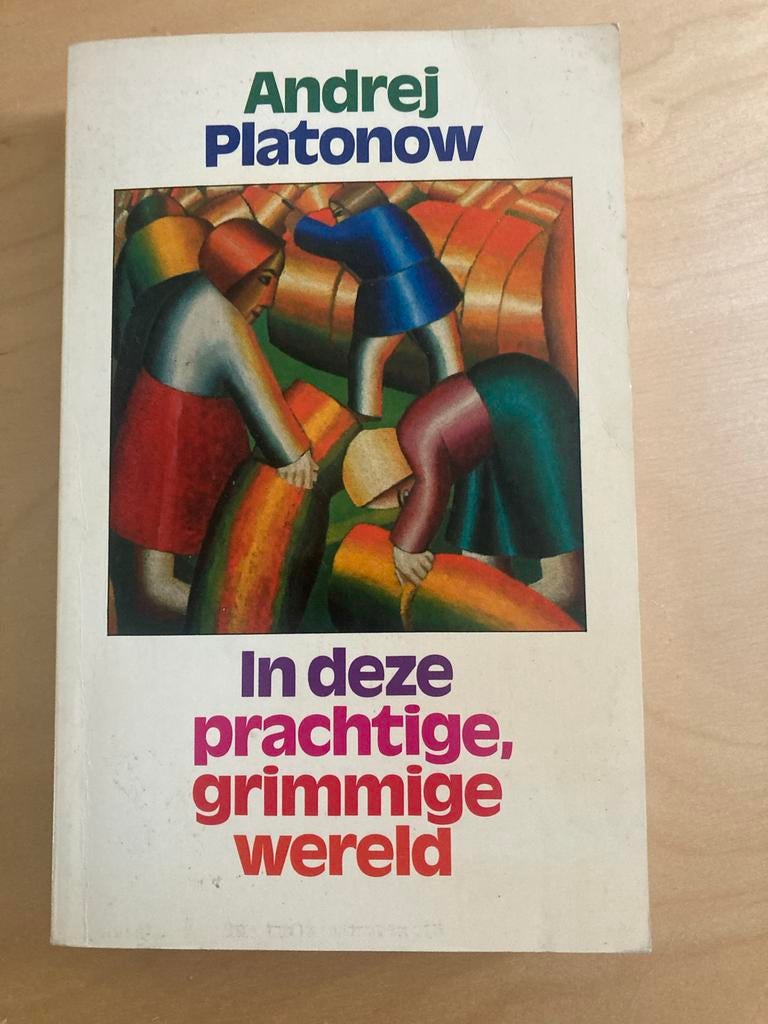 Roman Andrej Platonow - In deze prachtige, grimmige wereld, Boeken, Wereld overig, Ophalen of Verzenden, Zo goed als nieuw, Andrej Platonow