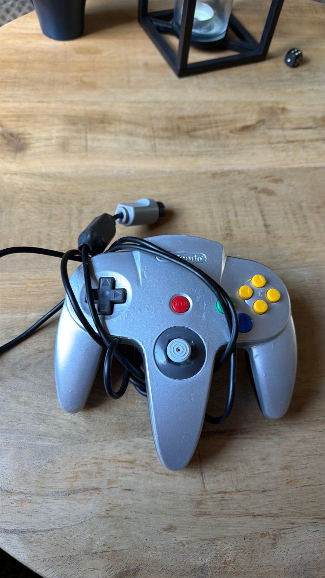Custom zilveren Nintendo 64 controller, Ophalen of Verzenden, Gebruikt, Met 1 controller