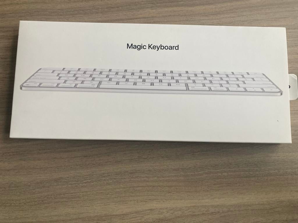 Apple Magic Keyboard, Computers en Software, Toetsenborden, Ophalen of Verzenden, Azerty, Nieuw, Draadloos