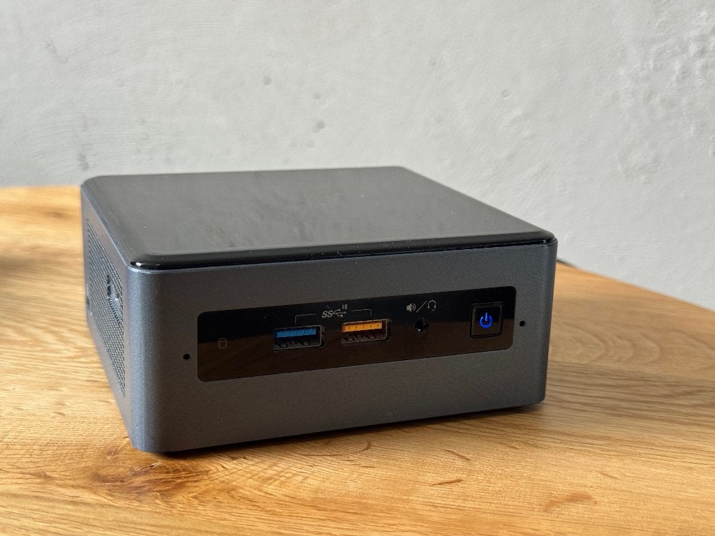 Intel NUC Mini PC, Computers en Software, Desktop Pc's, Ophalen, Gebruikt, Minder dan 2 Ghz, Intel NUC
