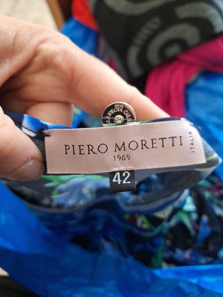 Piero Moretti mooie blauwe jurk IT 42 NL 38 40, Kleding | Dames, Maat 38/40 (M), Piero Moretti, Zo goed als nieuw, Knielengte