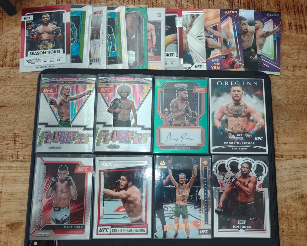 UFC kaarten te koop, Ophalen of Verzenden, Nieuw, Meerdere kaarten, Foil