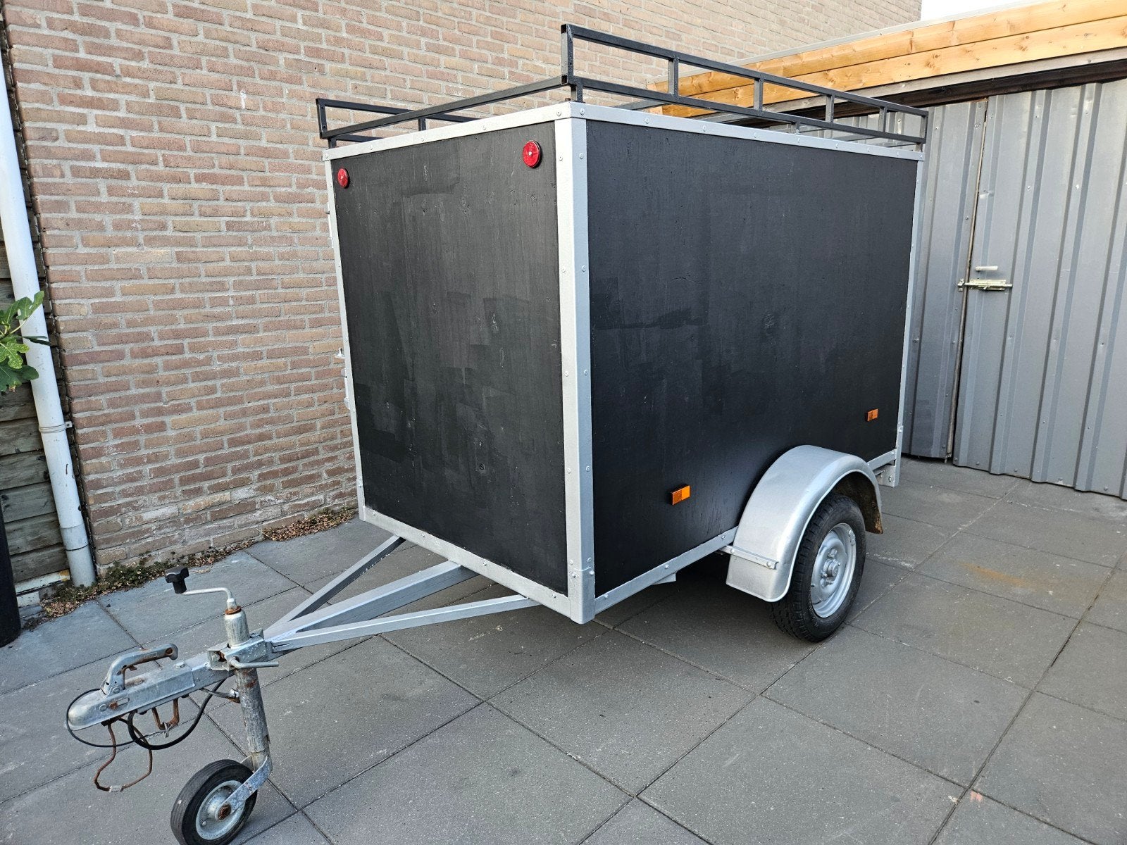 Gesloten aanhanger 750 kg, Ophalen of Verzenden, Gebruikt