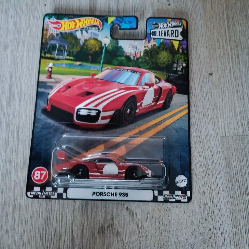 Hot Wheels Premium PORSCHE 935 BOULEVARD, Ophalen of Verzenden, Nieuw, Auto
