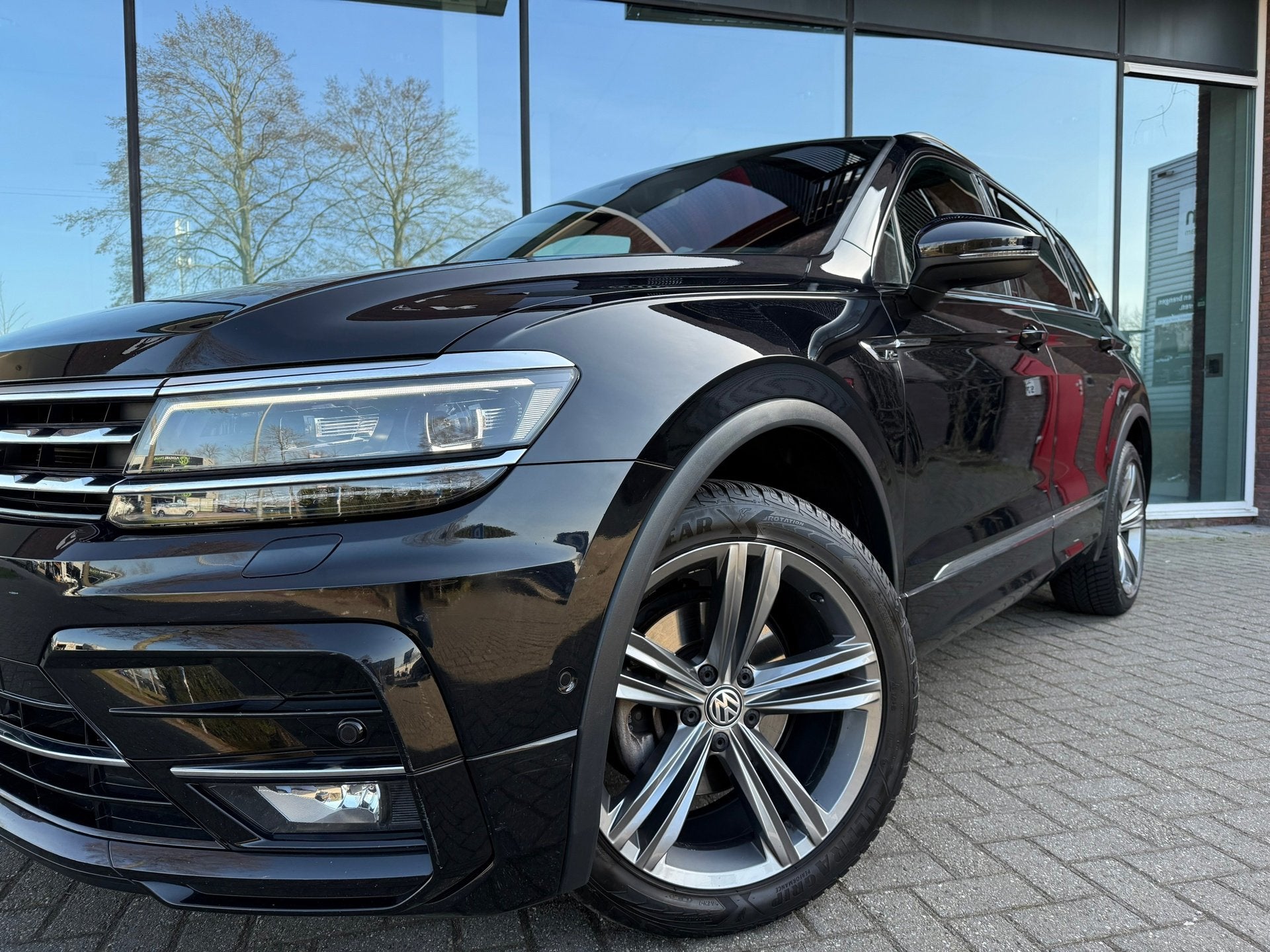 Volkswagen Tiguan Allspace 1.5 TSI Highline Business R - Aut, Dealer onderhouden, 1502 kg, 4 cilinders, 150 pk