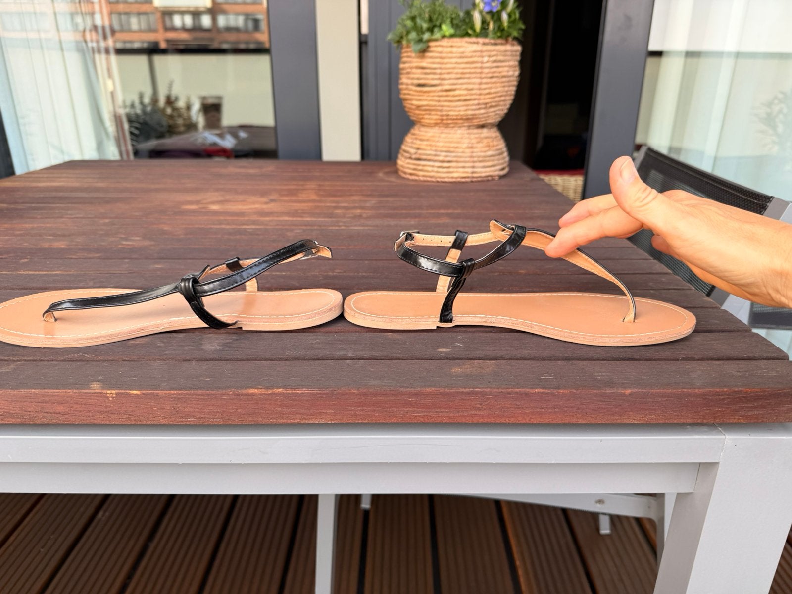 Zwarte sandalen HEMA maat 39/40, Kleding | Dames, Ophalen of Verzenden, Zo goed als nieuw, Zwart, Sandalen of Muiltjes