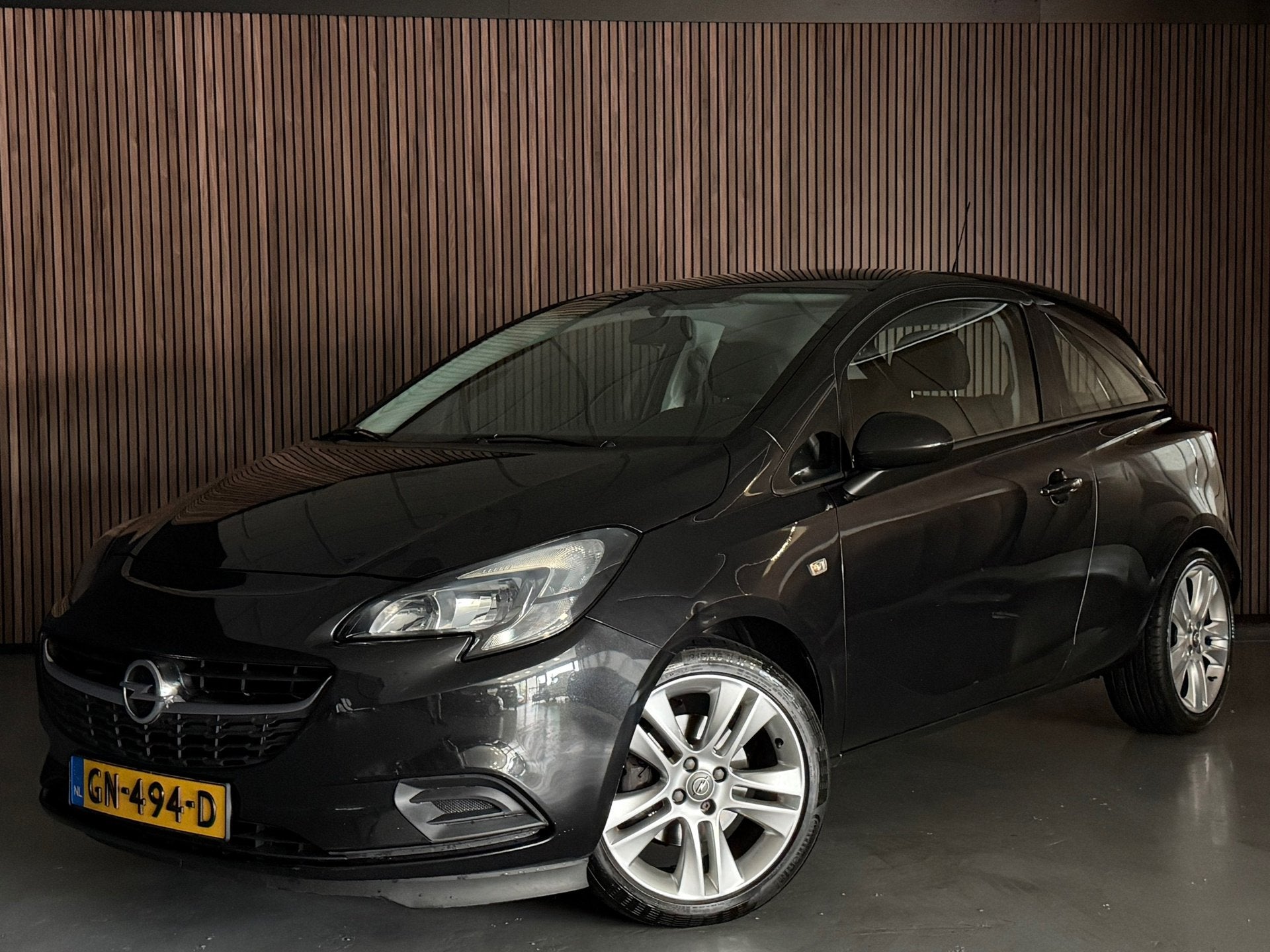 Opel Corsa 1.3 CDTI Business+ AUTOMAAT/NAP/AIRCO/CRUISE CONT, Auto's, Stof, Gebruikt, Zwart, Bedrijf