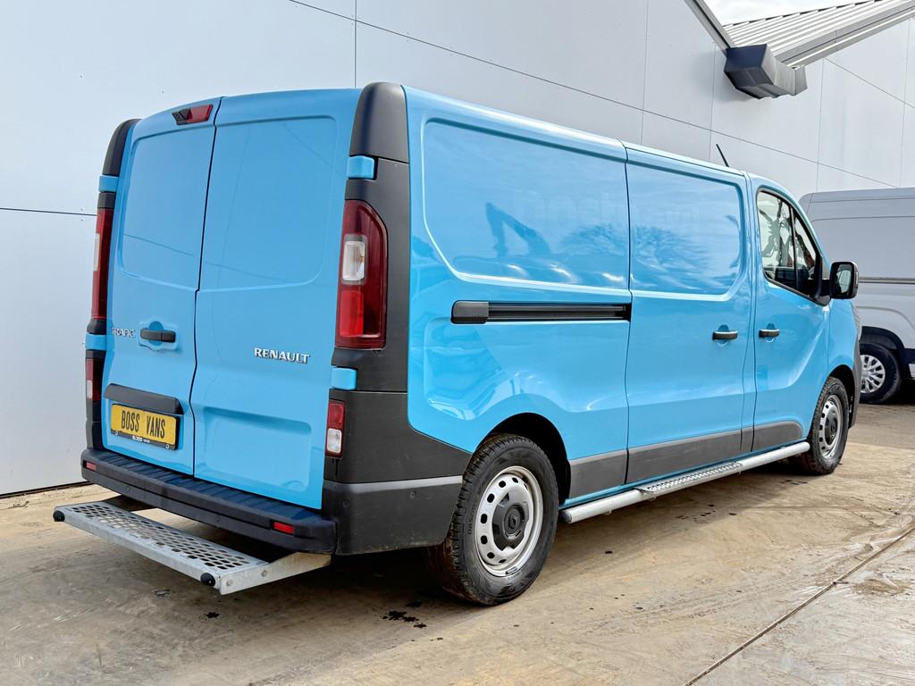 Renault Trafic 2.0 DCI 150PK Automaat L2H1 Cruise Control Ai, Auto's, Stof, Gebruikt, Zwart, 4 cilinders