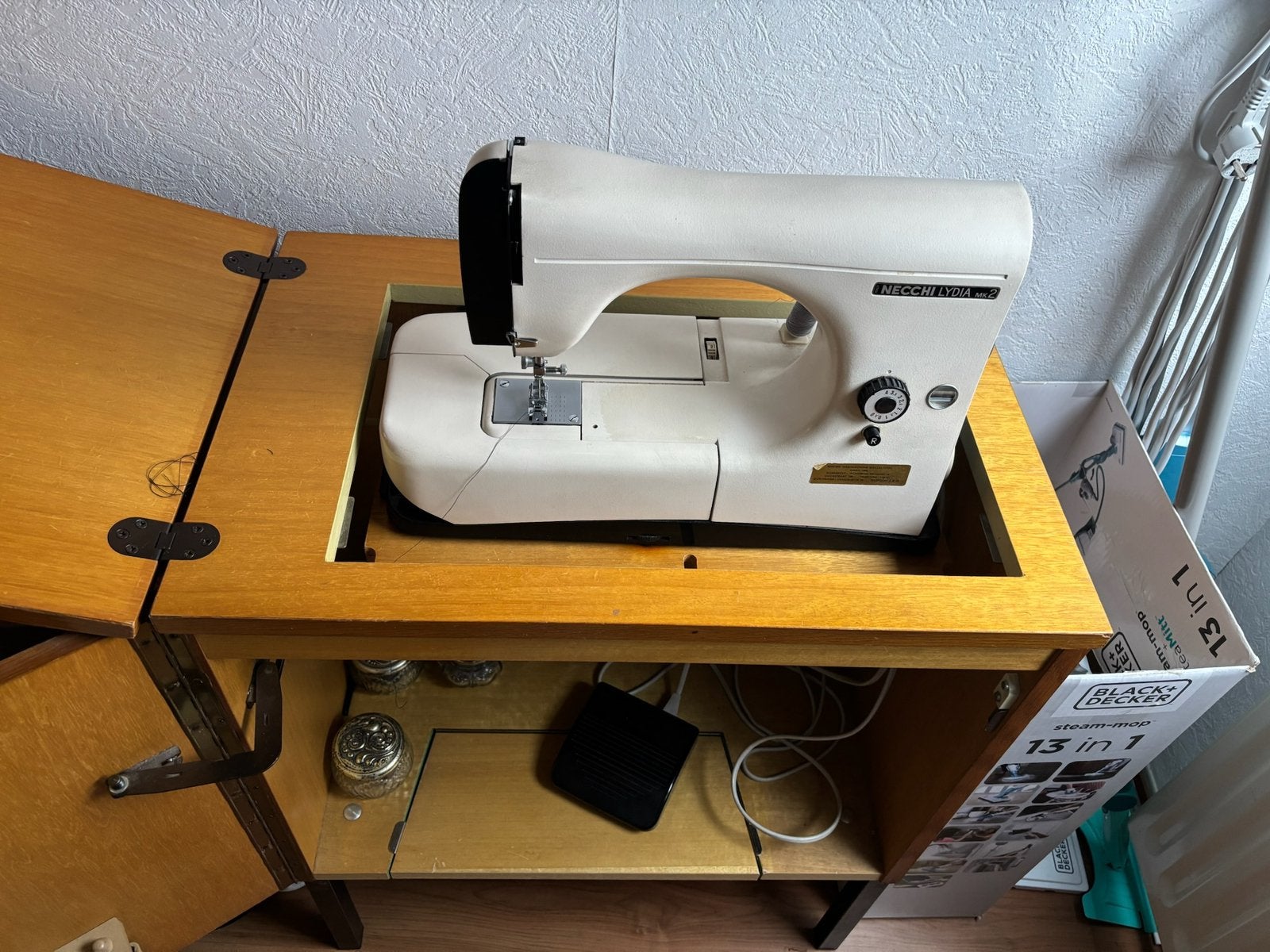 Necchi Lydia MK2 electrische naarmachine, Ophalen, Gebruikt, Naaimachine, Overige merken