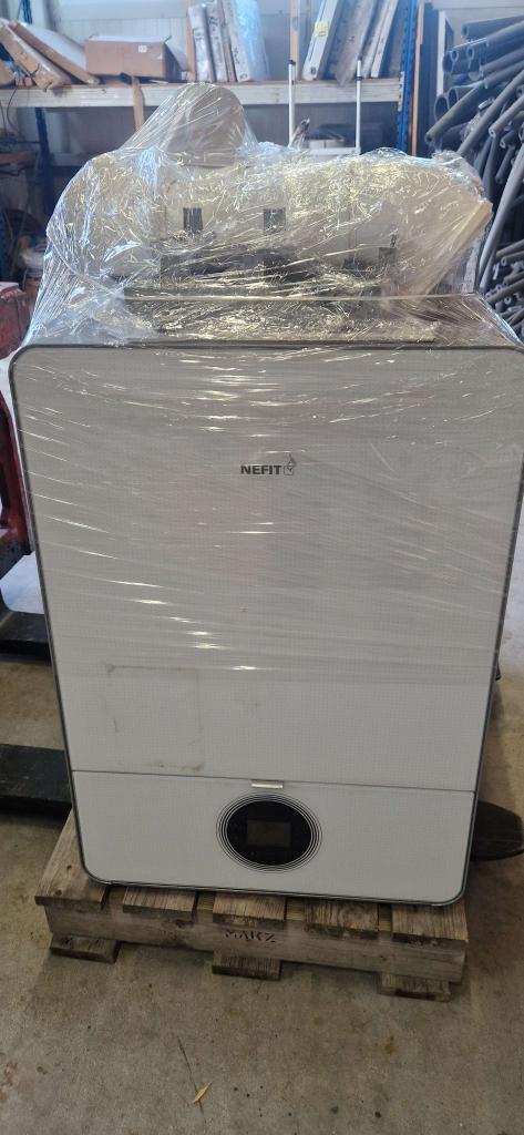 Nefit-Bosch 9000i Gaswandketel 50 | 7736701267, Ophalen, 30 tot 80 cm, Cv-ketel of Combi-ketel, Minder dan 60 cm