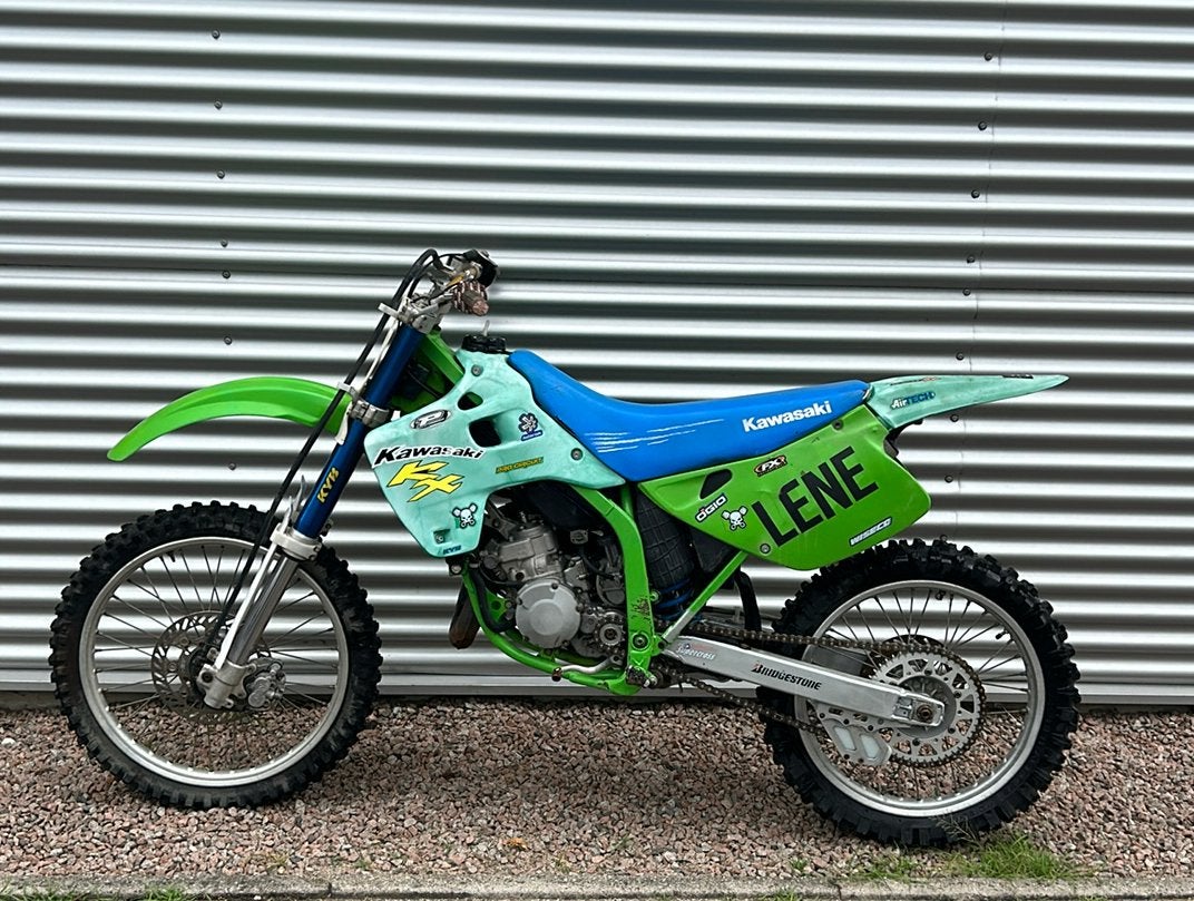 Kawasaki kx 125 crossmotor 1993 - schuurvondst opknapper, Ophalen, Zo goed als nieuw, Overige merken