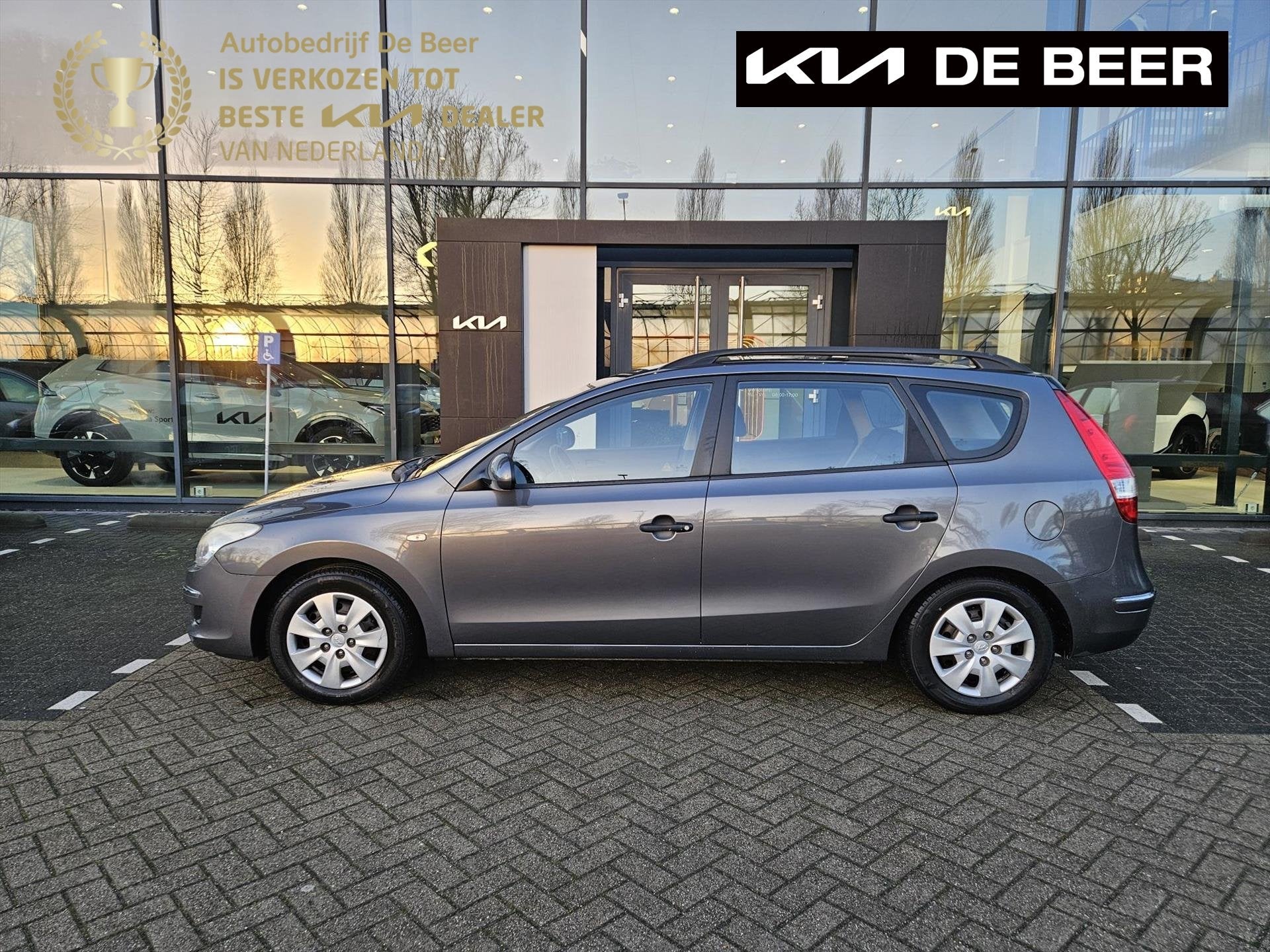 HYUNDAI I 30 1.6 I CVVT CROSSWAGON Active Cool (Handel/ Expo, Auto's, Voorwielaandrijving, Dealer onderhouden, Stof, Gebruikt