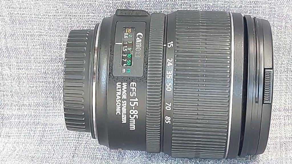 Canon EF-S 15-85mm f/3.5-5.6 IS USM Lens - (+ Canon eos 7D), Ophalen of Verzenden, Zo goed als nieuw, Standaardlens, Zoom