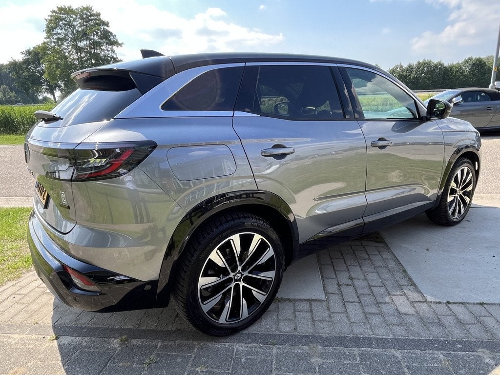 Renault Austral 1.2 E-Tech full hybrid 200PK techno / Dealer, Auto's, Renault, 12 maanden, Gebruikt, 1199 cc, 1492 kg