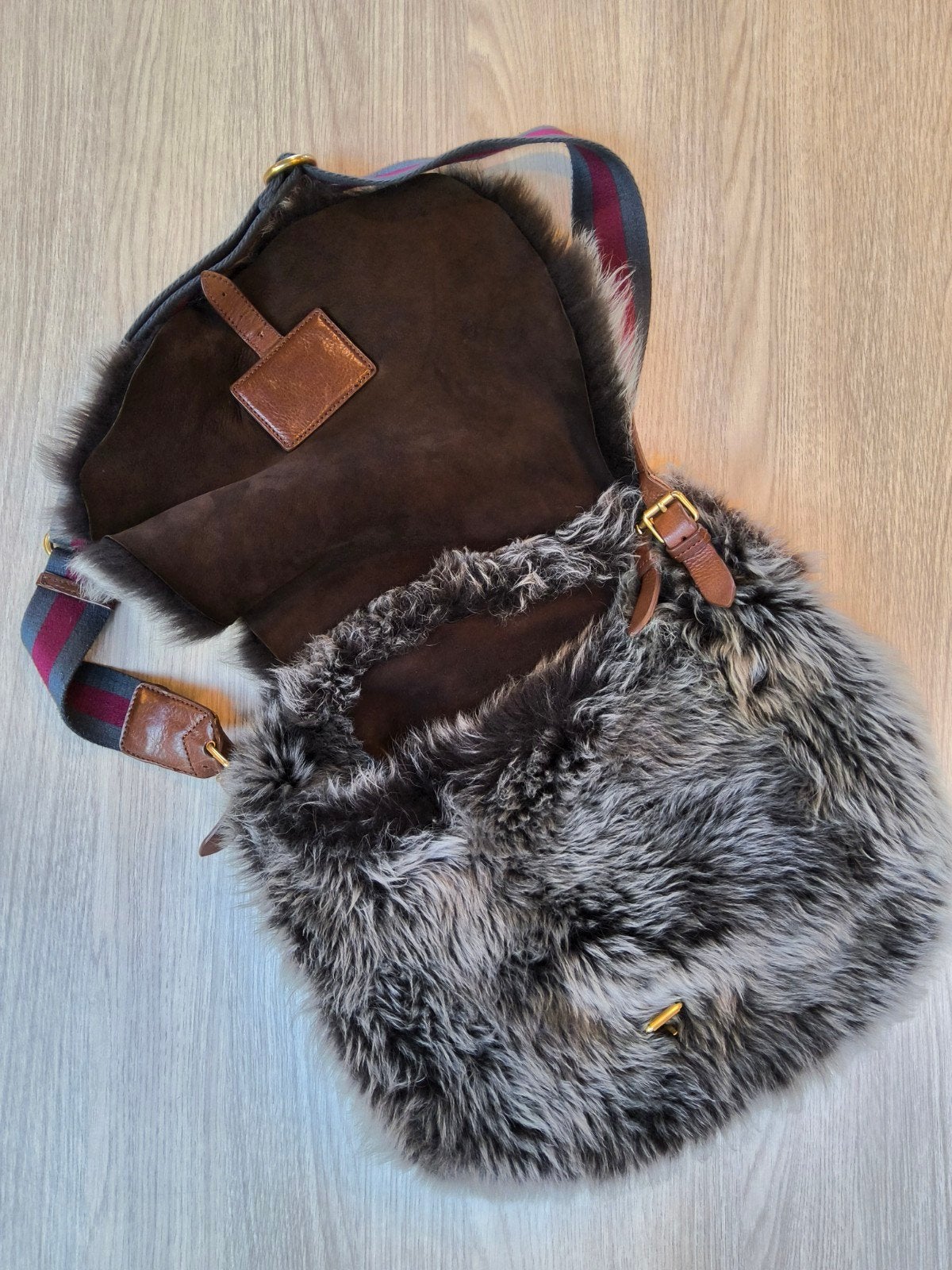 Marc by Marc Jacobs schoudertas van “imitatie”-bont, Ophalen of Verzenden, Bruin, Schoudertasje