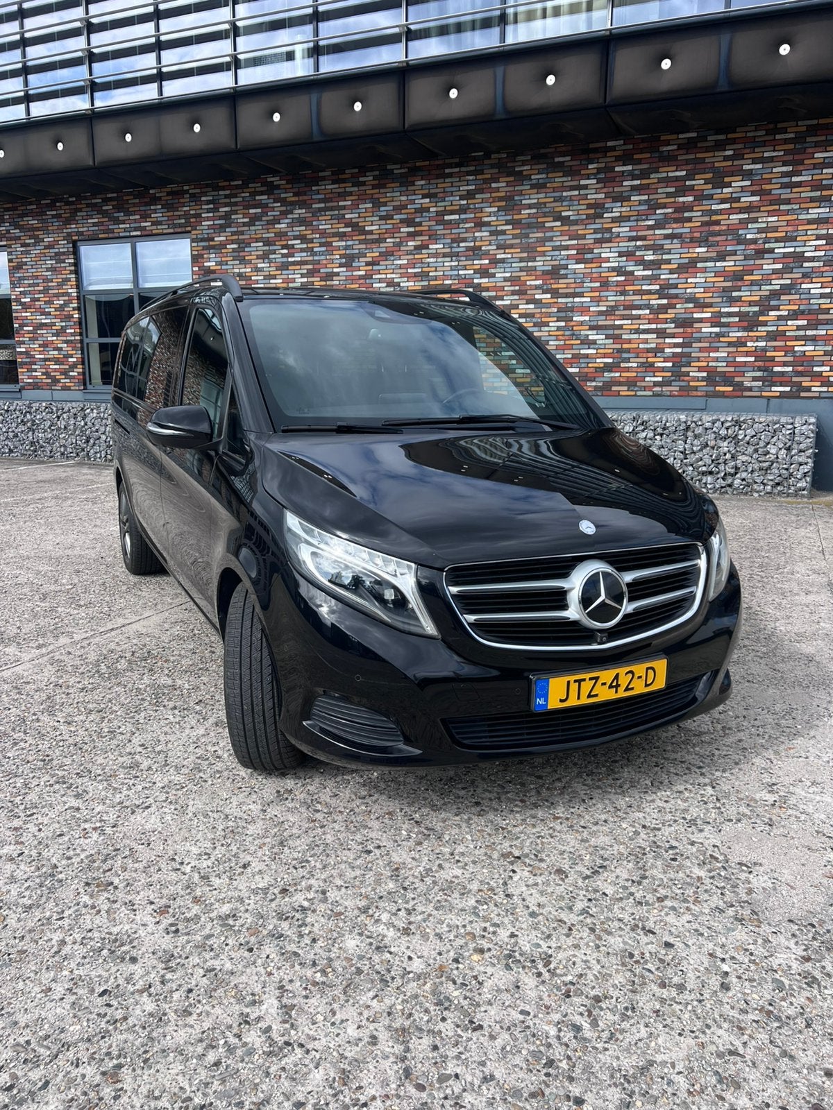 Mercedes-Benz V-Klasse V250d zwart  Extra Lang Avantgarde, Auto's, Mercedes-Benz, 190 pk, Zwart, Stationwagon, Diesel