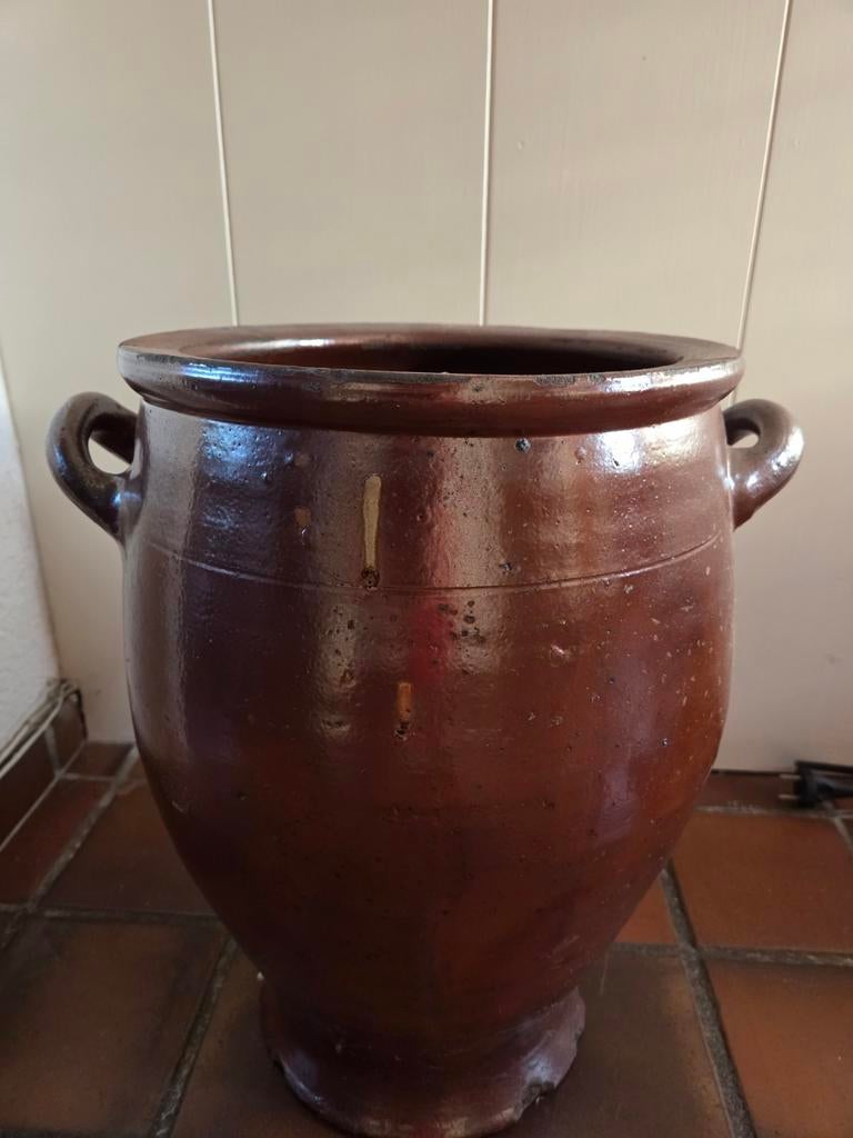 Antieke aardewerken pot met handvatten, Antiek en Kunst, Antiek | Keramiek en Aardewerk, Ophalen