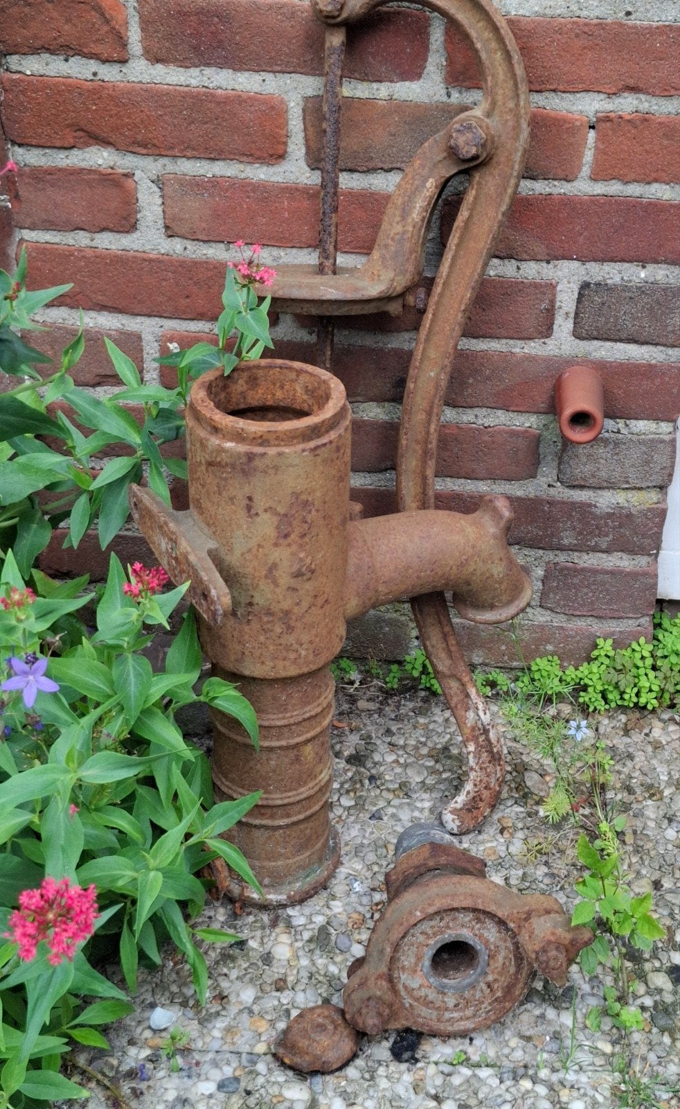 Oude waterpomp, Tuin en Terras, Ophalen, Gebruikt, Handmatig, Overige typen