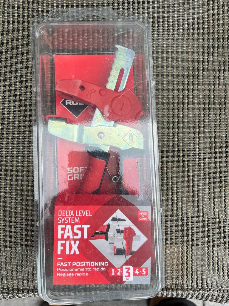 Rubi Fast Fix Delta Level Systeem Tang in verpakking, Ophalen of Verzenden, Zo goed als nieuw
