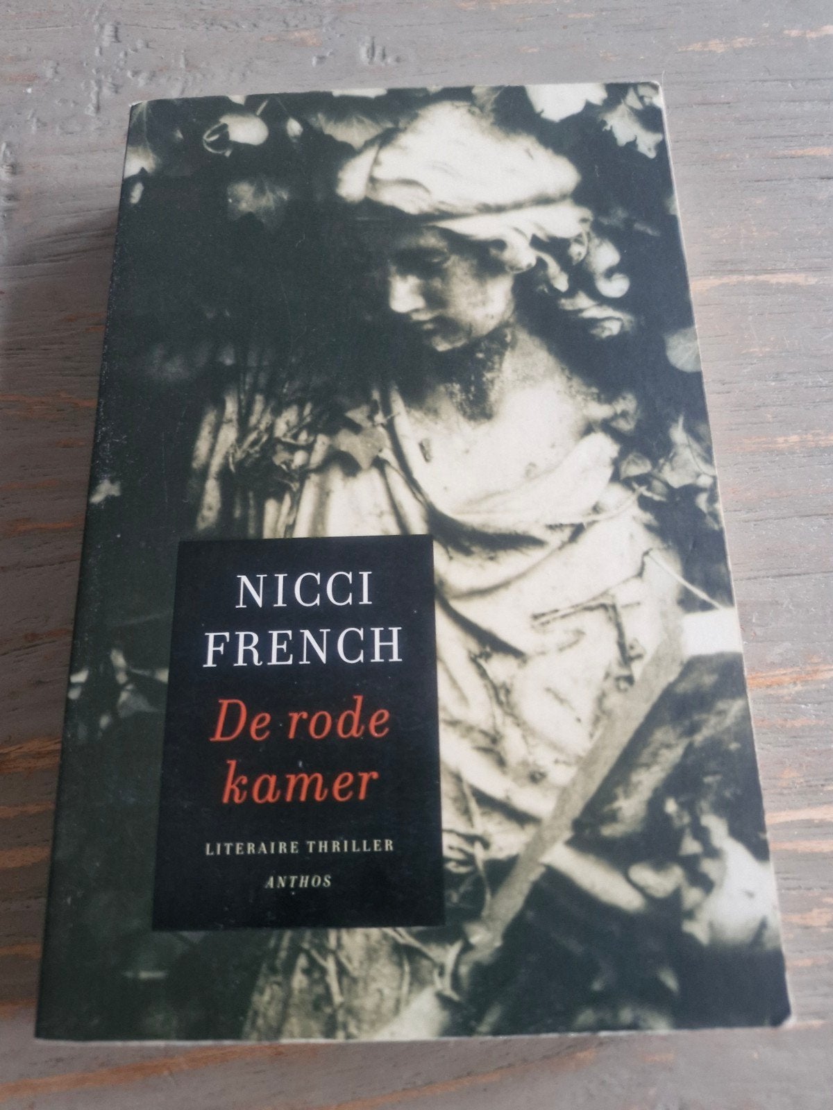 Nicci French - De rode kamer, Boeken, Ophalen of Verzenden, Zo goed als nieuw, Nicci French