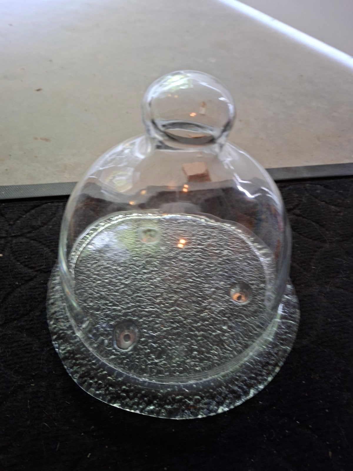 Glazen stolp met bubbelpatroon - 20 cm hoog, Ophalen of Verzenden