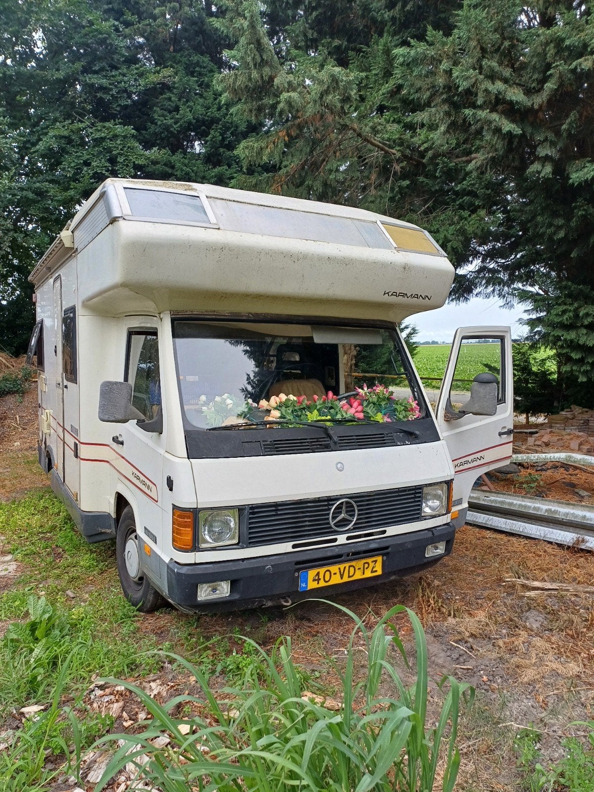 Mercedes MB100D Karmann., Alkoof, Ringverwarming, Karmann, 5 tot 6 meter