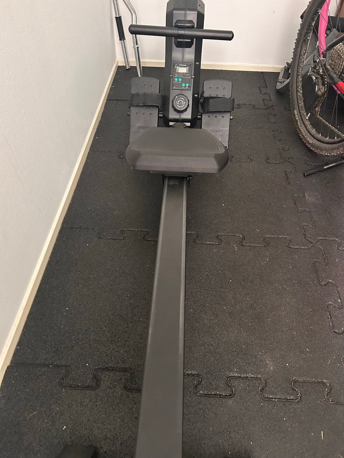 Focus Fitness Row 2 Roeitrainer - Elektrisch defect, Ophalen, Gebruikt, Armen, Metaal