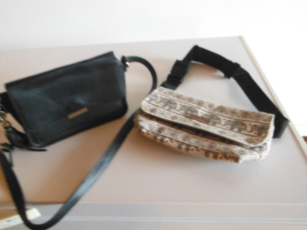 2 dames tasjes voor €2 zien er mooi uit, Ophalen of Verzenden, Beige