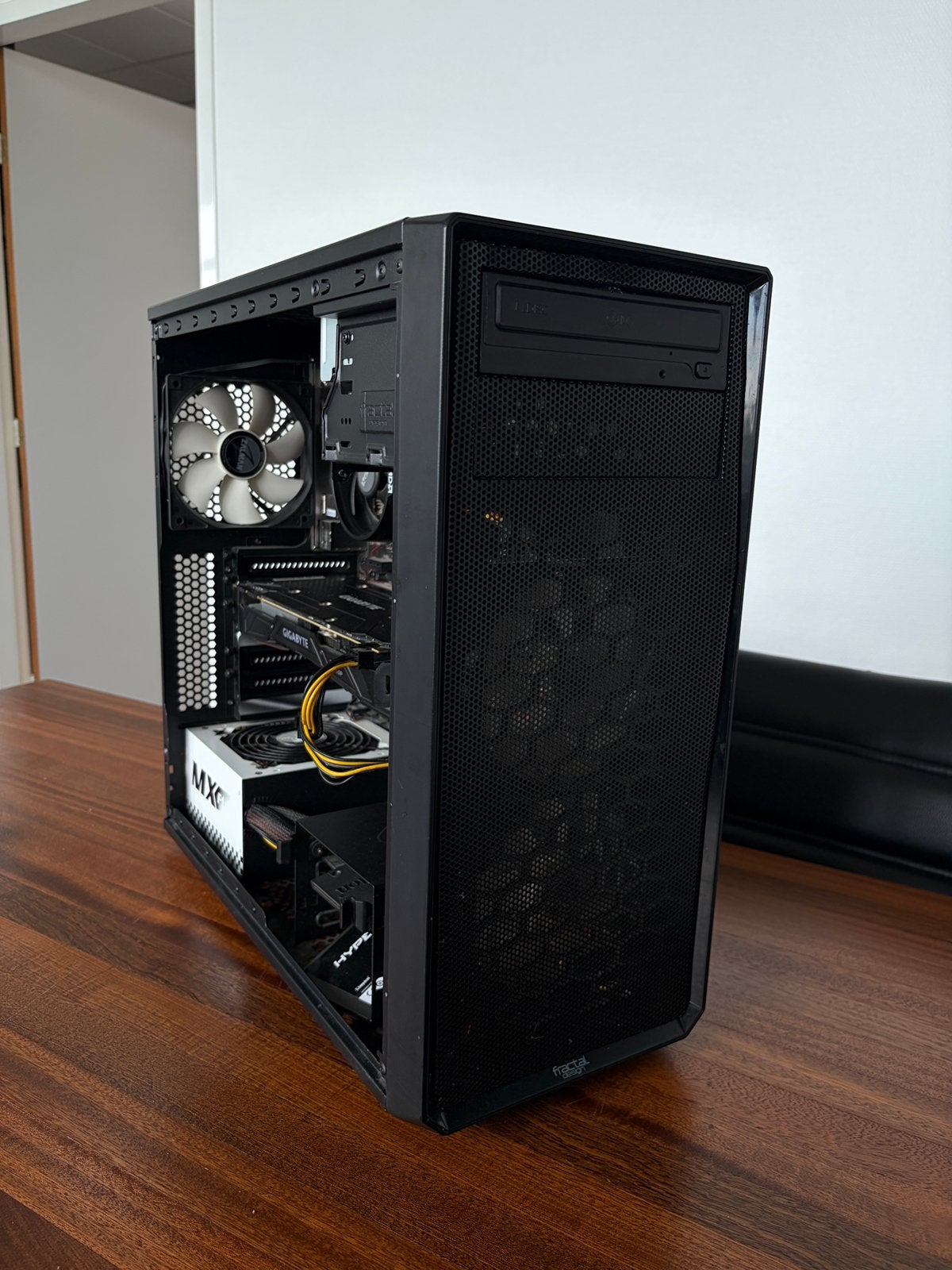 Gaming PC GTX 1070 | Ryzen 5 2600 | 16GB RAM, Computers en Software, Desktop Pc's, Amd, Amd, Ophalen of Verzenden, Zo goed als nieuw