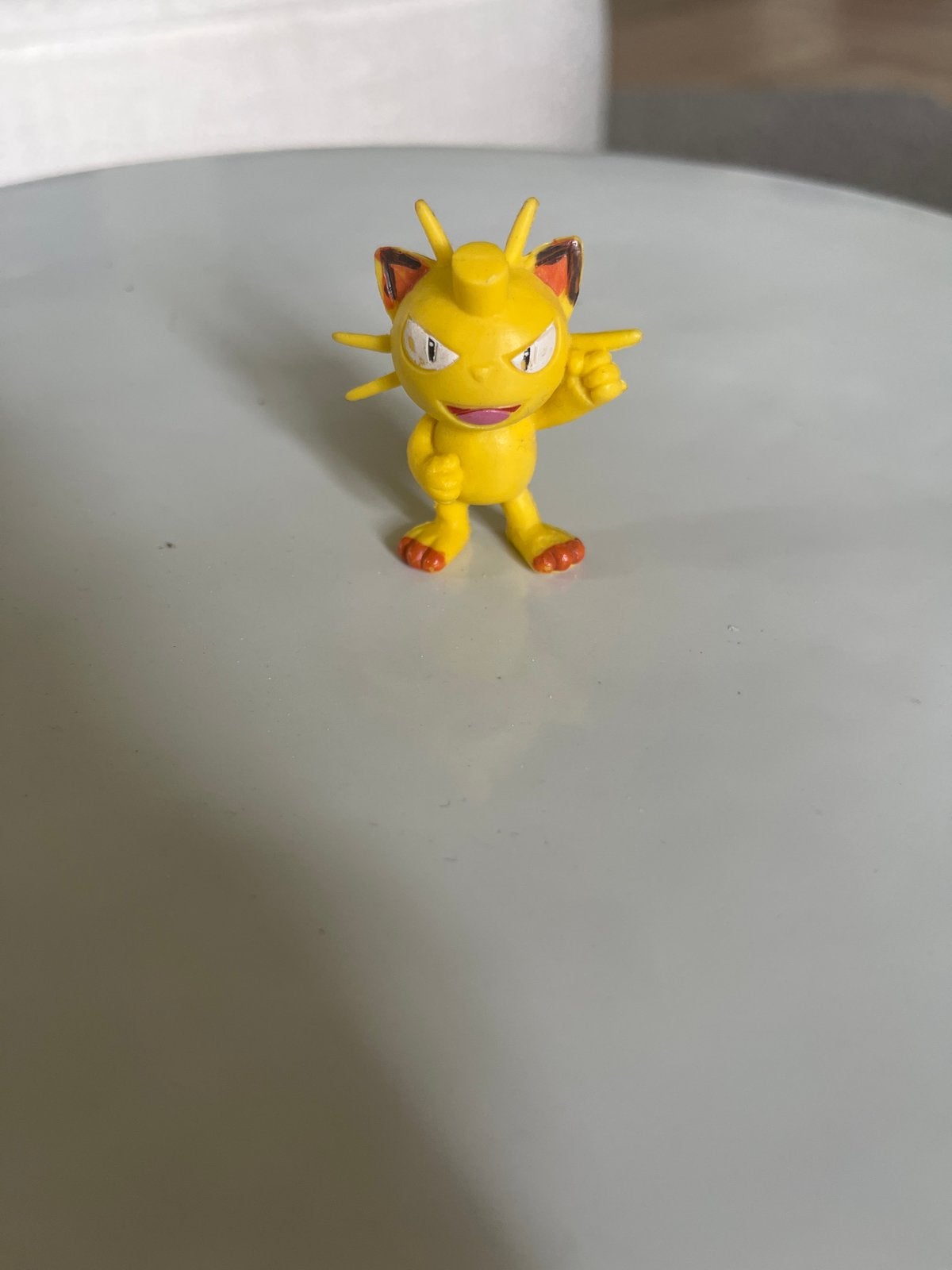 Gele Pokémon figuur - Mankey, Ophalen of Verzenden, Gebruikt