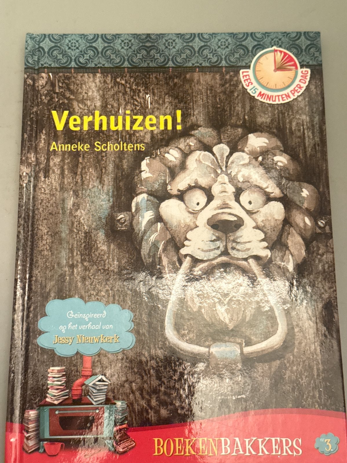 BoekenBakkers: Verhuizen! door Anneke Scholtens, Boeken, Ophalen of Verzenden, Zo goed als nieuw, Fictie