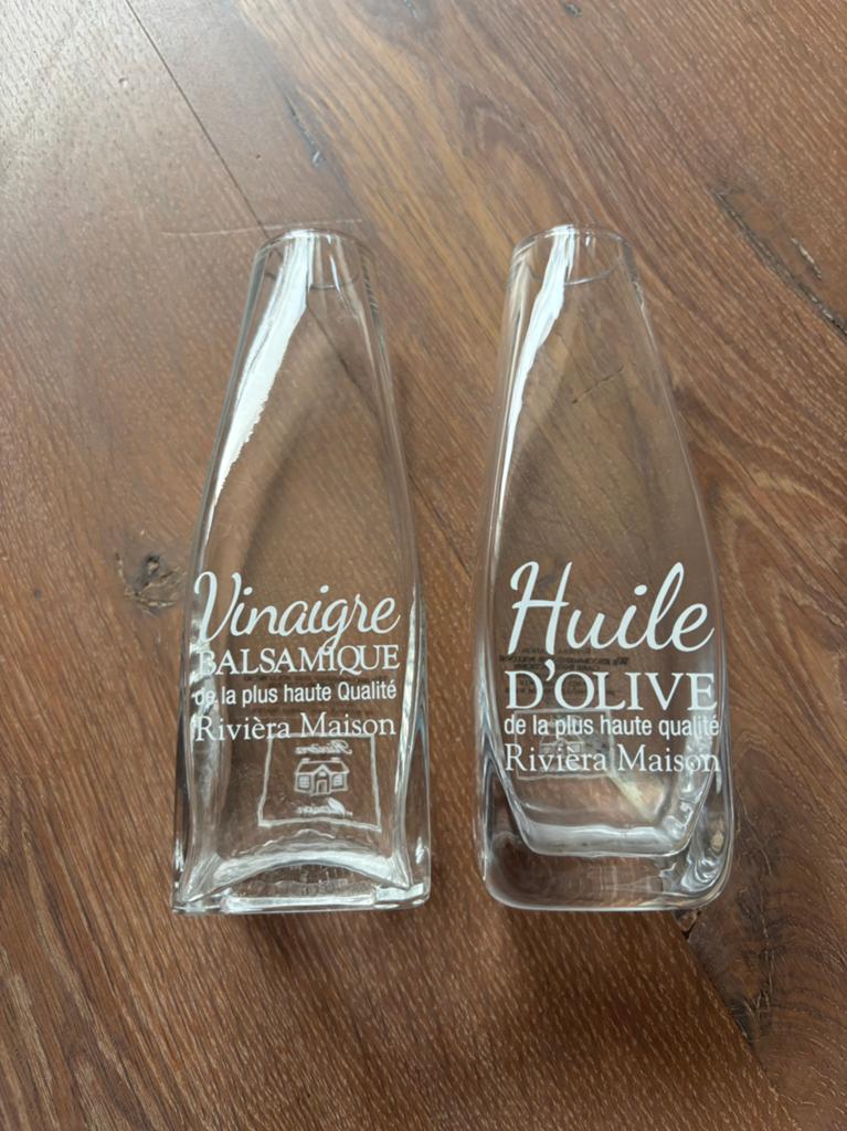 Olijfolie en balsamico flesjes Riviera Maison, Ophalen of Verzenden, Zo goed als nieuw, Riviera Maison, Glas