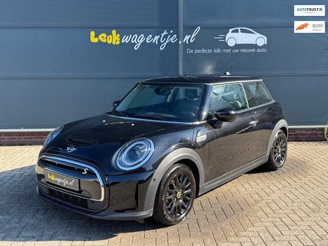 MINI Electric Collection *carplay *stoelv. *p-sensoren v+a, Gebruikt, 33 kWh, 4 stoelen, Leder en Stof