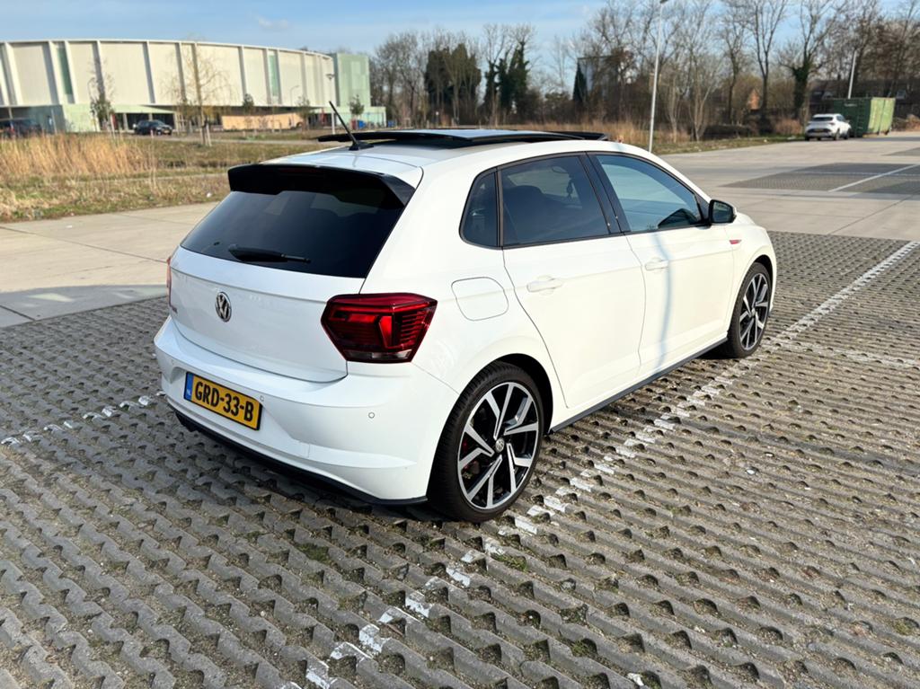 Volkswagen Polo 2.0 TSI 200pk 6-DSG 2018 Wit, Auto's, 4 cilinders, 1984 cc, Wit, 1200 kg